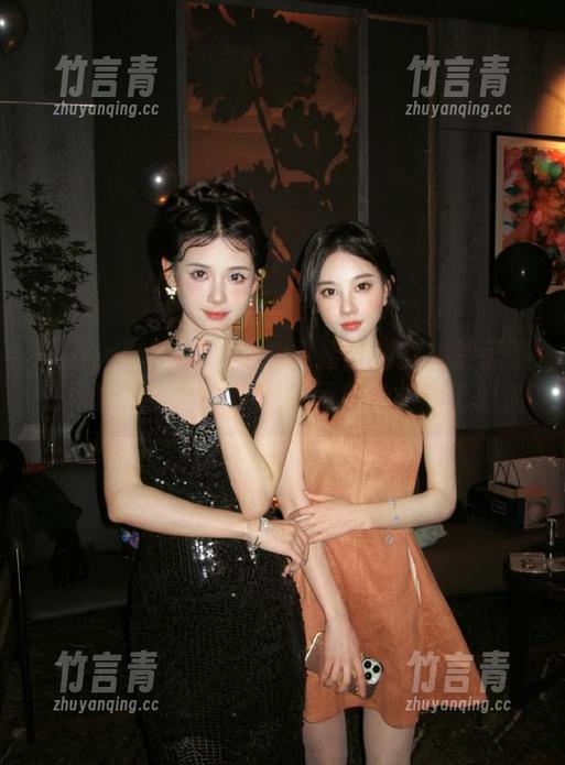 Feilin嗲囡囡 - 土肥圆矮挫穷女神的无圣光写真作品，探索图片背后的故事与时尚