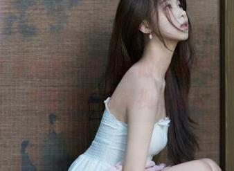 GIRLT果团网 – 龚玥菲倾情奉献，美足图片定制版回馈视觉盛宴