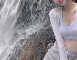 GIRLT果团网 – 浪漫居家时光：龚玥菲写真原图带你感受家的温馨氛围