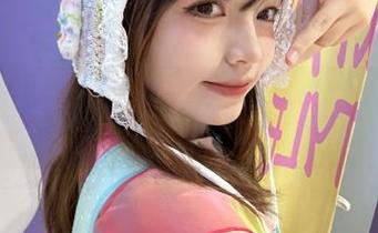HuaYang花漾 – 李可可可爱写真图集：每一幅都散发着她的独特气质