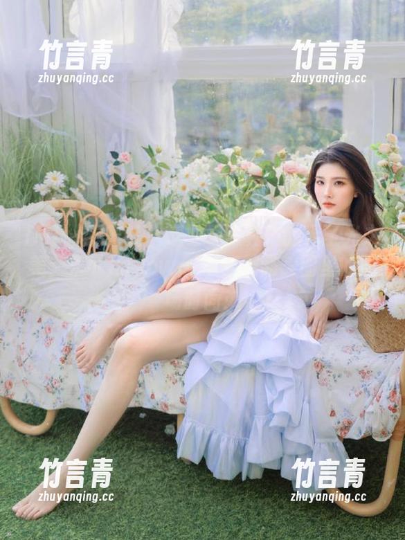 IMiss爱蜜社 - 职业装写真中的无圣光之美，朱可儿Flower带你领略美图里的职场时尚！