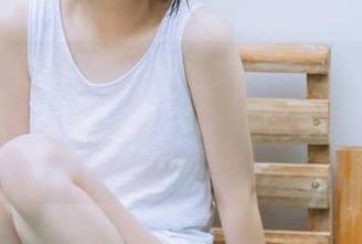 MiiTao蜜桃社 – 制造美好瞬间：小草莓Berry自拍美图与壁纸相结合，完美诠释生活美学
