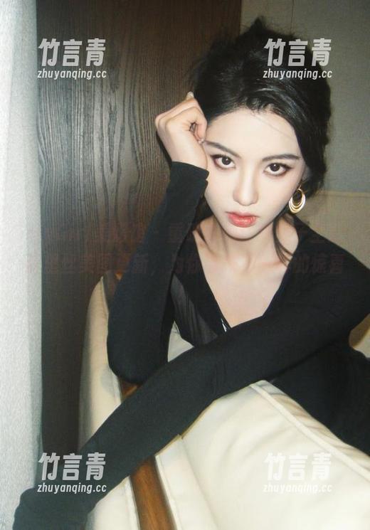 MyGirl美媛馆 - 重磅来袭：糯美子全新裤里丝美图更新，为你带来不一样的惊喜！