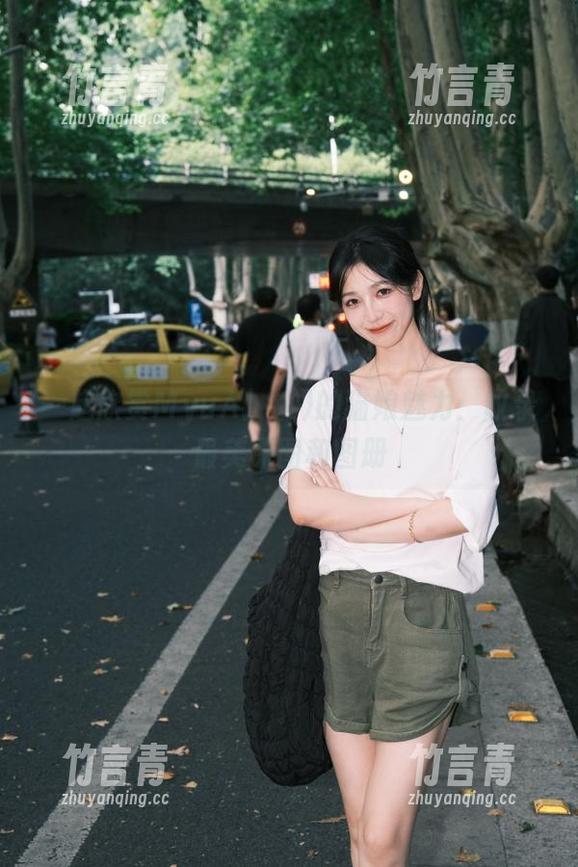 一起欣赏MyuA(뮤아)的猫娘魅力：收录最美原图和图册