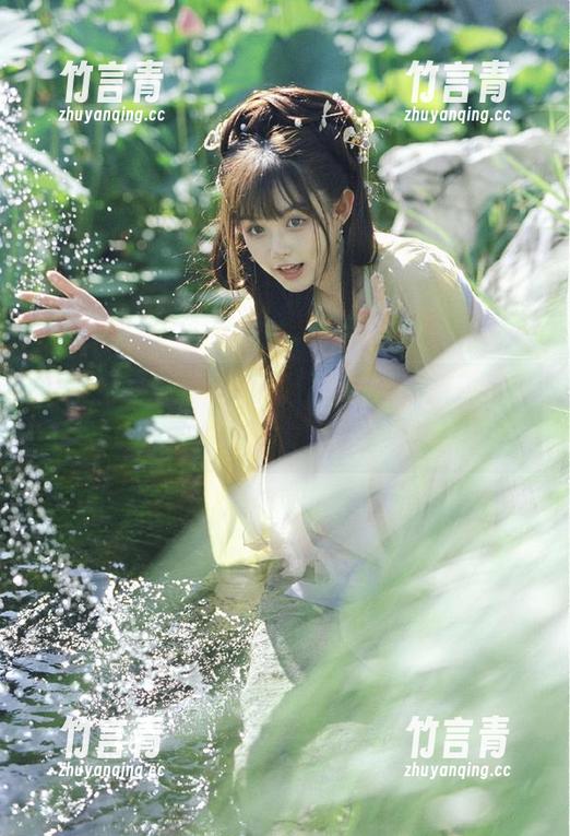 山水相依、唯美呈现，Rioko凉凉子写真集《更衣人偶本篇》重磅更新