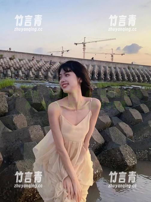 SSA丝社 - 精选图库：心兰姐姐的绝美写真，为你带来视觉的享受与惊喜
