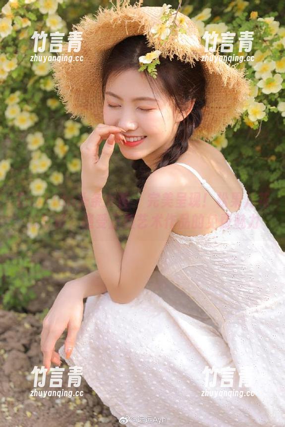 TouTiao头条女神 - 完美呈现！松果儿花嫁写真，感受正版艺术作品的免费魅力