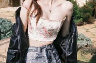 UGirls尤果网 – 尤娜娜连衣裙摄影合集：丰富图库下载，记录每一个动人时刻