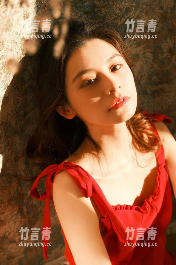 UGirls尤果网 - 最新郭婉祈瑜伽作品，展现身心和谐的美丽瞬间，超美图片分享