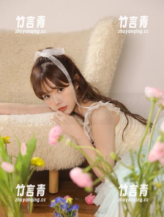 XIAOYU语画界 - 无圣光Angela小热巴黑丝内衣旅拍图包，魅众眼球的性感女神