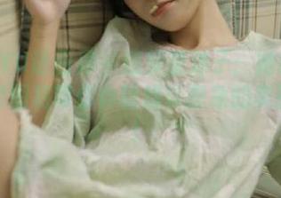 XIAOYU语画界 – 逐梦奈沐子：她的私拍秘书套图将带你体验难以想象的美丽旅程！