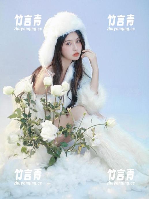 XIAOYU语画界 - 郑颖姗黑丝套图，分享她在时尚界的独特见解和风格