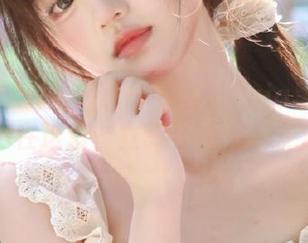 XINGYAN星颜社 – 易阳Silvia黑丝全套写真尽在这里，立即下载与朋友分享！