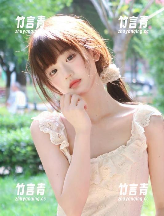 XINGYAN星颜社-易阳Silvia XINGYAN星颜社 - 易阳Silvia黑丝全套写真尽在这里,立即下载与朋友分享!