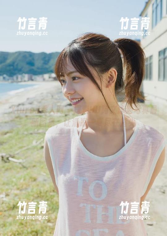 Xiuren秀人网 - 探索UU阿文泳池写真最新图集，让清凉一夏尽在指尖