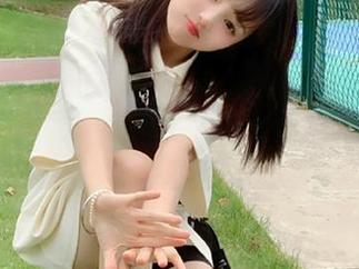 Xiuren秀人网 – 刘婷婷最新夏天系列套图，清凉一夏，活力无限！