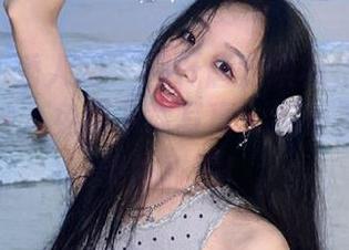 Xiuren秀人网 – 揭开唐安琪模特合集的神秘面纱，免费下载写真，感受视觉与心灵的碰撞！