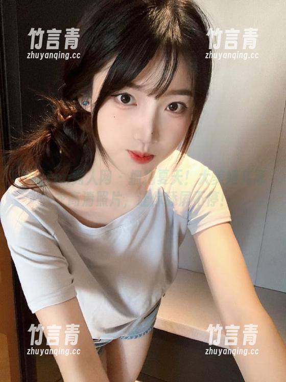 Xiuren秀人网 - 拥抱夏天！大美妞儿泳衣高清照片，让你舔屏不停！