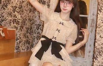 Xiuren秀人网 – 网盘专属分享！小芭乐的灰丝写真甜美上线啦