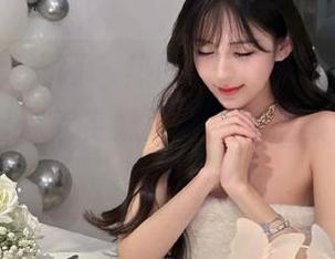 Xiuren秀人网 – 热腾腾的更新！悠悠酱yoyoyo带你欣赏妹妹写真作品集中的甜美瞬间！