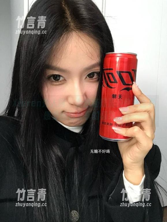 Xiuren秀人网 - 走进杨晨晨的纯白世界，感受图包分享的极致美感