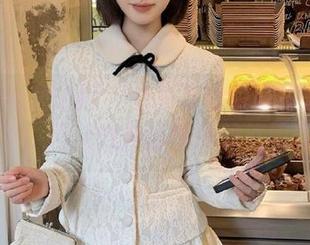 Xiuren秀人网 – 快来下载桃桃子居家写真全套，感受她那份独特的悠闲气息！