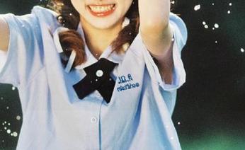 Xiuren秀人网 – 纵情于和服之美：陈小花高清原图写真，展现独特的日式风情