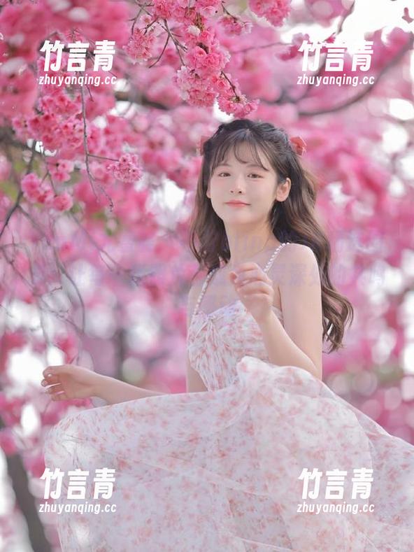YouMi尤蜜荟-不柠bling YouMi尤蜜荟 - 不柠bling的JK精选图集:让每一张照片都成为心灵深处的共鸣与感动