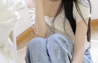 YouWu尤物馆 – Amrita贞贞的私人运动时刻：探索她的写真作品背后的故事