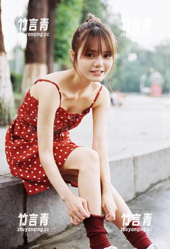 beautyleg - 在Avril天台邂逅浪漫，唯美写真图包合集让心跳加速！