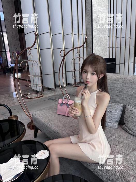 beautyleg - 超搞笑更新！Jellyfish瑜伽作品集：这一波优雅和幽默的结合，不看会后悔！