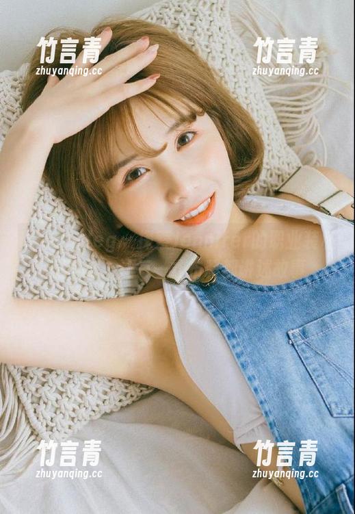 beautyleg-Jennifer beautyleg - 探索Jennifer的职业装私房写真:让每一寸布料都讲述故事