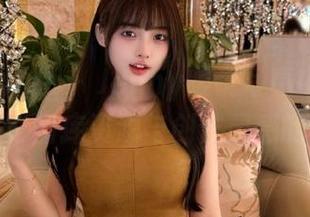 beautyleg – Jenny眼镜写真中的秘密：探讨图库资源与创作灵感的结合