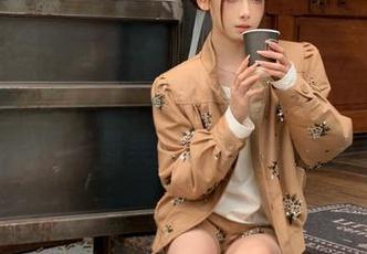 beautyleg – 看看最新的Leonie瑜伽，带你领略最美图片背后的故事！