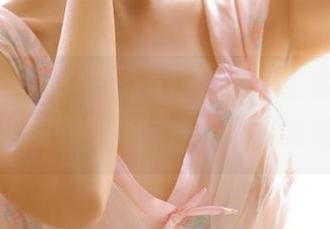 beautyleg – Mia白色主题全套写真图片，演绎纯净与优雅的完美结合
