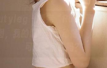 beautyleg – 看完“Ruby职业装”写真套图，我的职业信念动摇了，难道我也可以更随性吗？