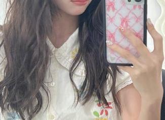 beautyleg – Una最新图库作品：高挑长腿写真记录了她的无限风采与自信态度！