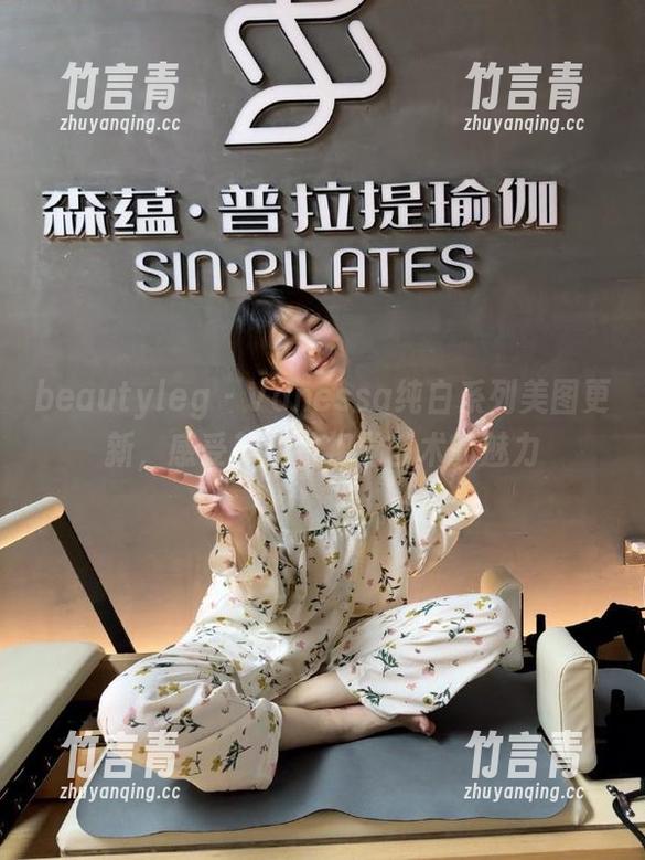 beautyleg - Vanessa纯白系列美图更新，感受其独特视觉艺术的魅力