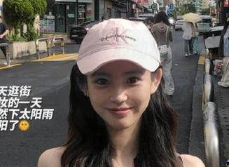 beautyleg – 让人心动的福利，Yvonne的棉袜作品，让每一天都充满温暖和惊喜！