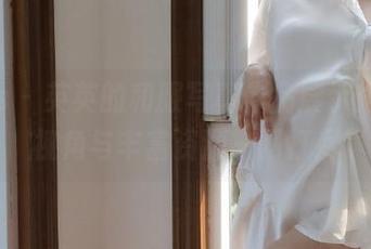 pans – 英英的和服写真作品展示：独特视角与丰富资源一网打尽