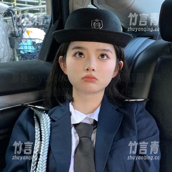 丽柜-yuleba 丽柜 - yuleba的网袜写真:高清图片中蕴含的故事与情感撩动心弦