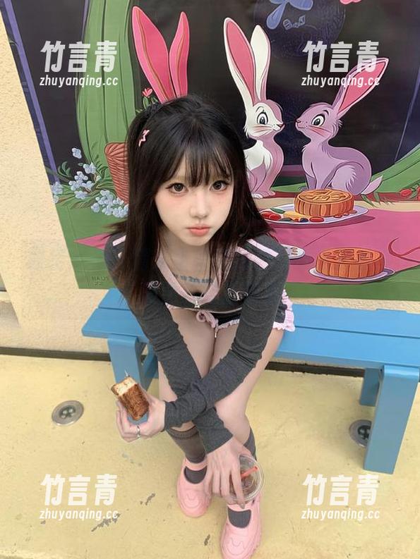 丽柜 - 兔子情人结唯美图包，观看开启浪漫旅程的新篇章