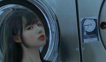 丽柜 – 心心带来的办公室美图资源，教你如何优雅地工作与生活
