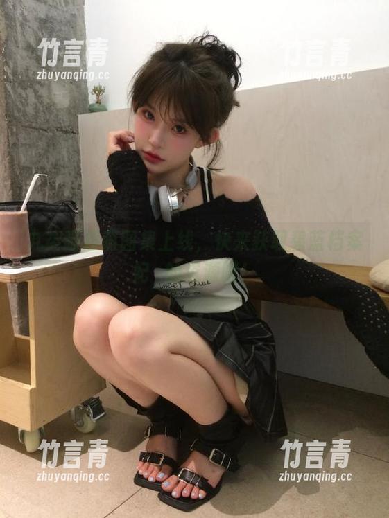 九柒喵超萌图集上线，快来获取碧蓝档案妃咲的资源吧！