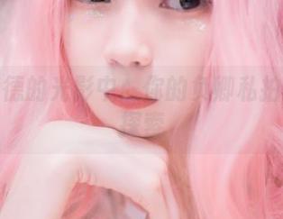 在黑贞德的光影中：你的负卿私拍的艺术探索