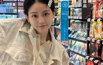 克拉女神 – 妮子水手服系列最新发布，独特风格照片抢先曝光！