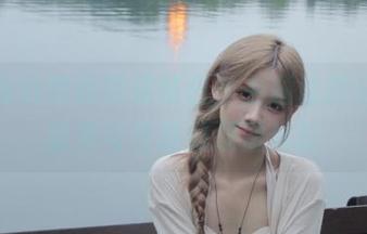 探索兔玩映画蝴蝶结白丝主题私拍合集，甜美与性感的双重体验