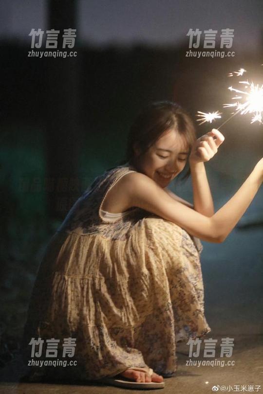 精品喵糖映画出品——加藤惠兔女郎写真原图，升华你的视觉享受！