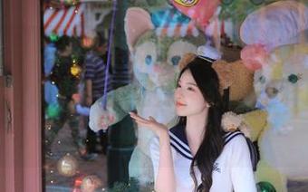 嗲囡囡 – 走进悦爷妖精的世界，分享她与女孩们的精彩写真图库，领略别样的艺术魅力！