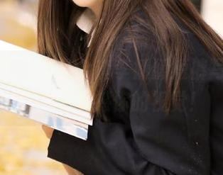 头条女神 – 浏览全套李媛媛短裤写真，绝美图片震撼你的视觉！